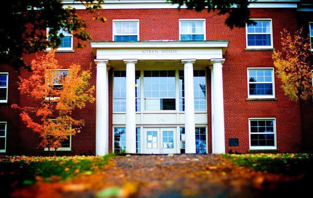 Unb Fredericton Accommodations Eksteriør bilde