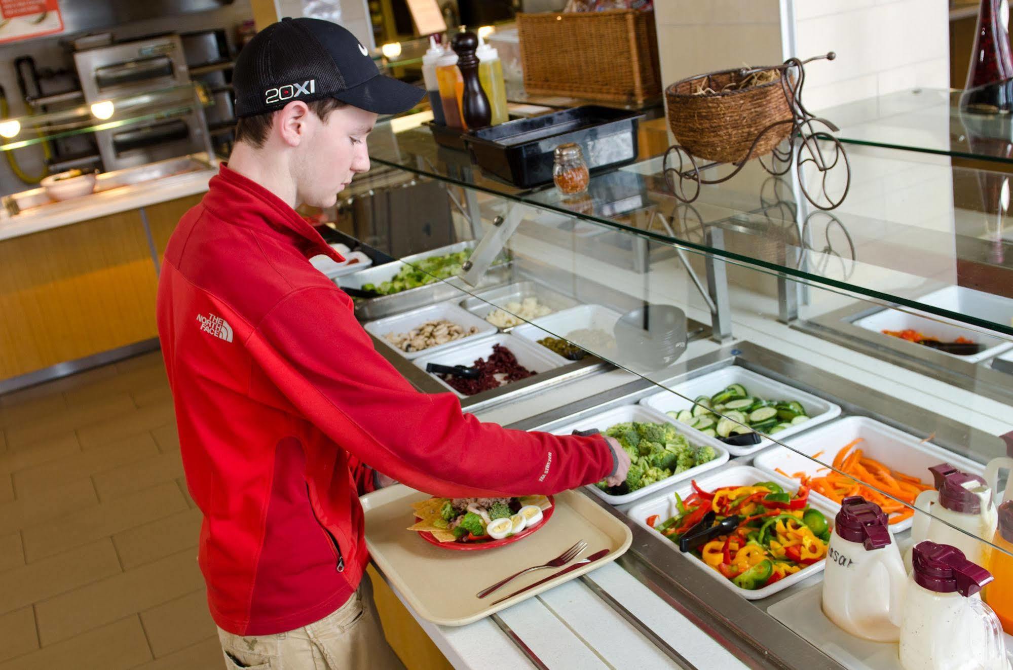 Unb Fredericton Accommodations Eksteriør bilde